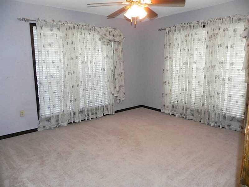 124 Somerset Road Laplace, LA 70068 - Photo 13 of 17 Gallery Image 13
