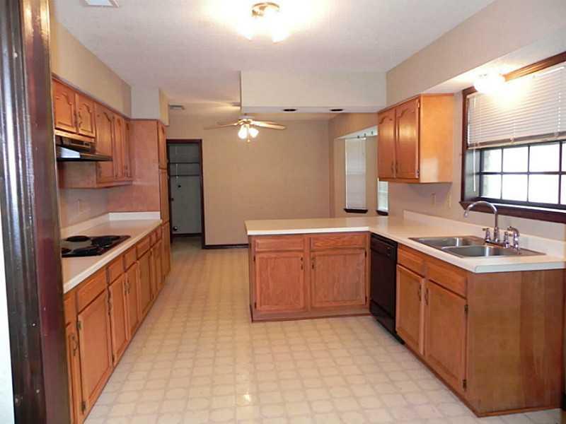 124 Somerset Road Laplace, LA 70068 - Photo 2 of 17 Gallery Image 2