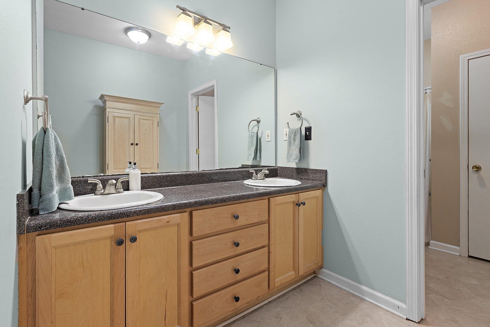 24675 Ulrich Lane Elberta, AL 36530 - Photo 20 of 21 Bathroom