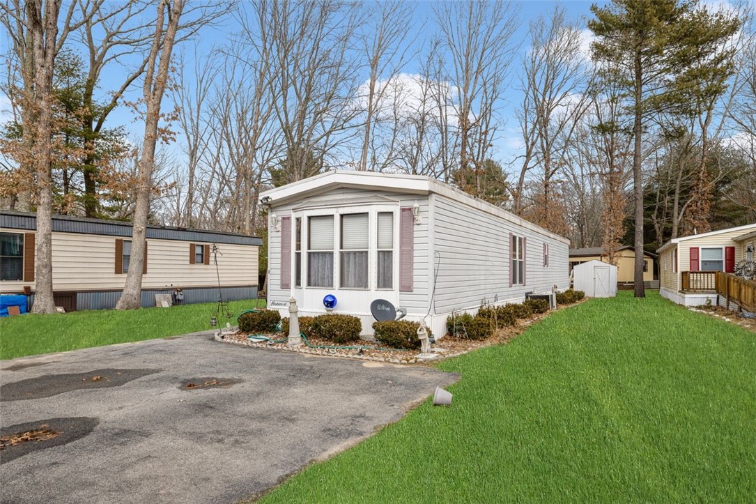 5 Freedom Way Coventry, RI 02816 - Photo 4 of 31 Gallery Image 4