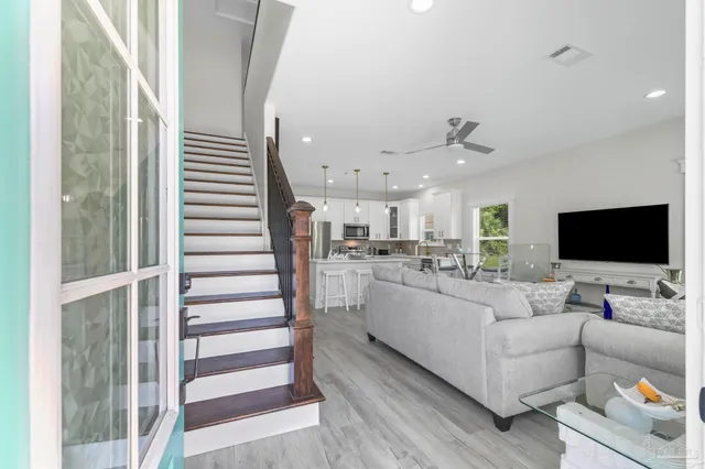 $479,000 | 1940 Barrancas Avenue, Pensacola, FL 32502