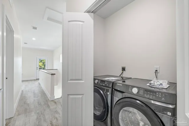 $479,000 | 1940 Barrancas Avenue, Pensacola, FL 32502