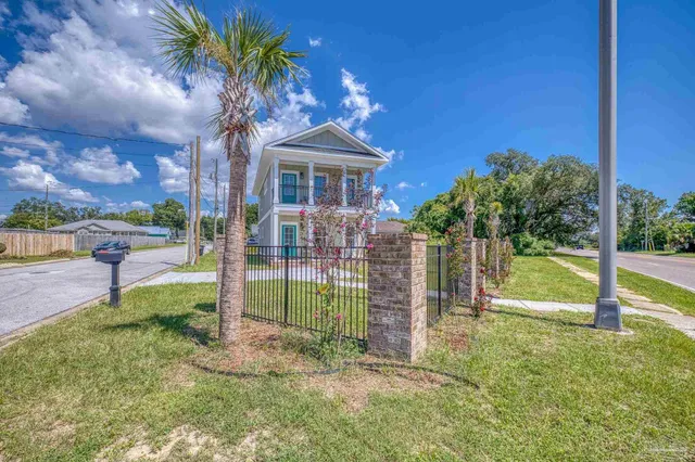 $479,000 | 1940 Barrancas Avenue, Pensacola, FL 32502
