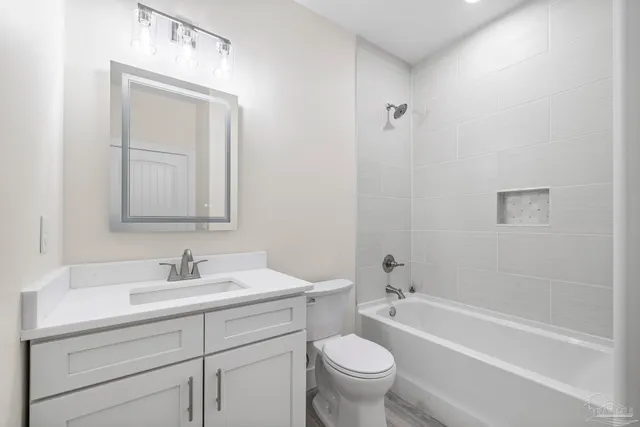 $479,000 | 1940 Barrancas Avenue, Pensacola, FL 32502