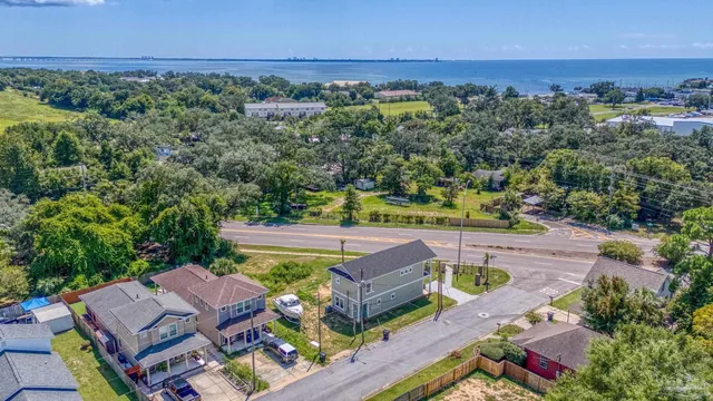 $479,000 | 1940 Barrancas Avenue, Pensacola, FL 32502