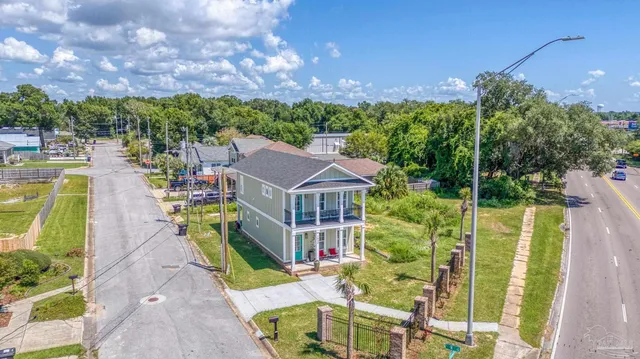 $479,000 | 1940 Barrancas Avenue, Pensacola, FL 32502
