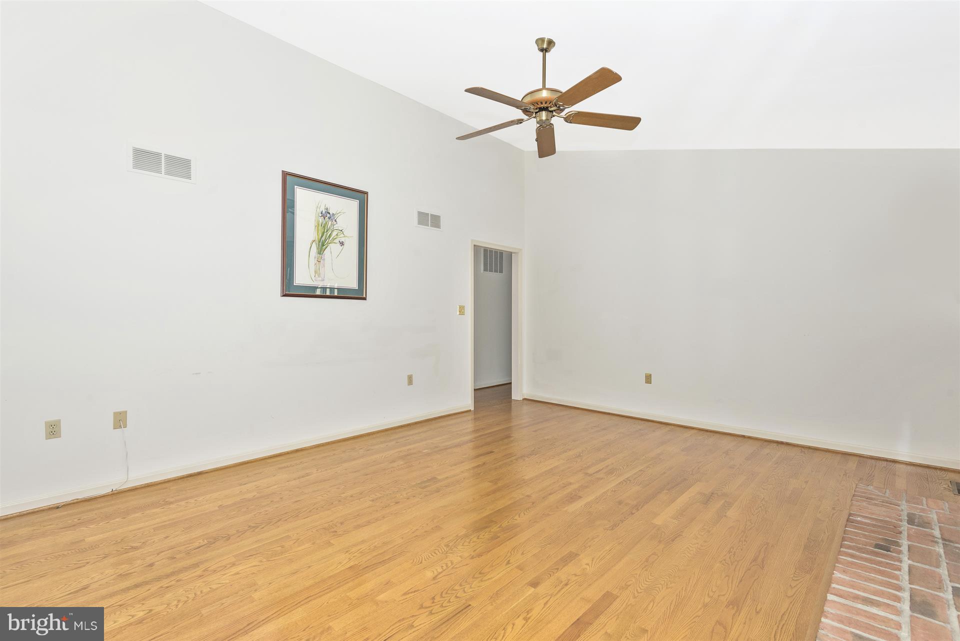 8114 Laurel Ridge Road Frederick, MD 21702 - Photo 13 of 29 Family Room