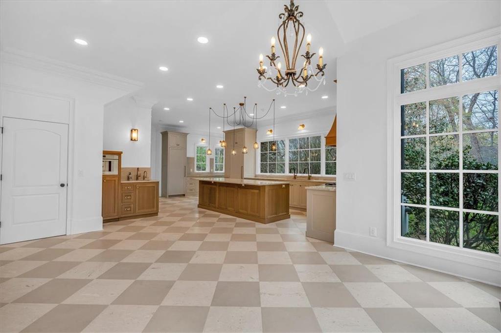 115 Mount Paran Ridge Atlanta, GA 30327 - Photo 19 of 85