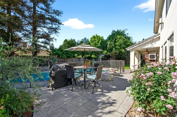 $699,500 | 3130 Hillcrest Court, Madera, CA 93637