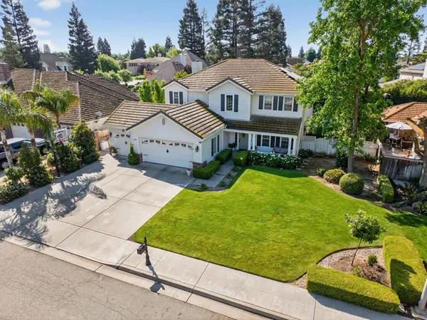 $699,500 | 3130 Hillcrest Court, Madera, CA 93637