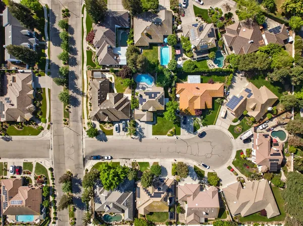 $699,500 | 3130 Hillcrest Court, Madera, CA 93637