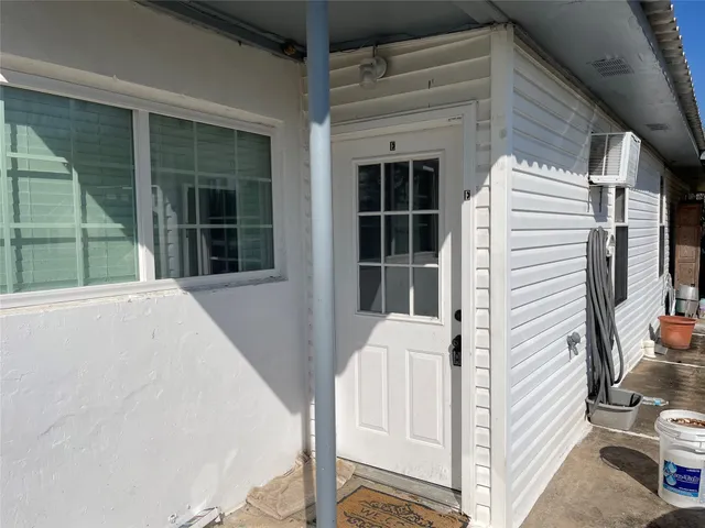 $725 | 6429 FM 2218 Road, Unit E, Pleak, TX 77469