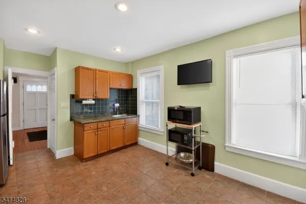 $584,999 | 962 West 6th Street, Plainfield, NJ 07063