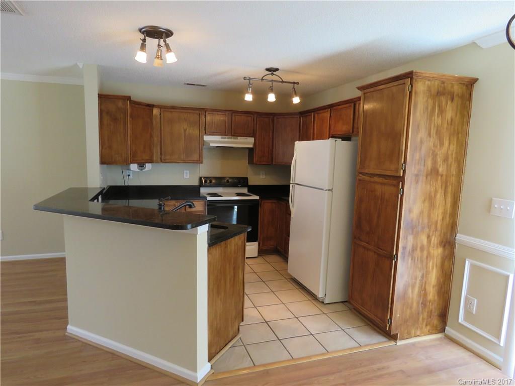 15255 Tracy Beth Road, Unit 104 Huntersville, NC 28078 - Photo 5 of 21 Gallery Image 5