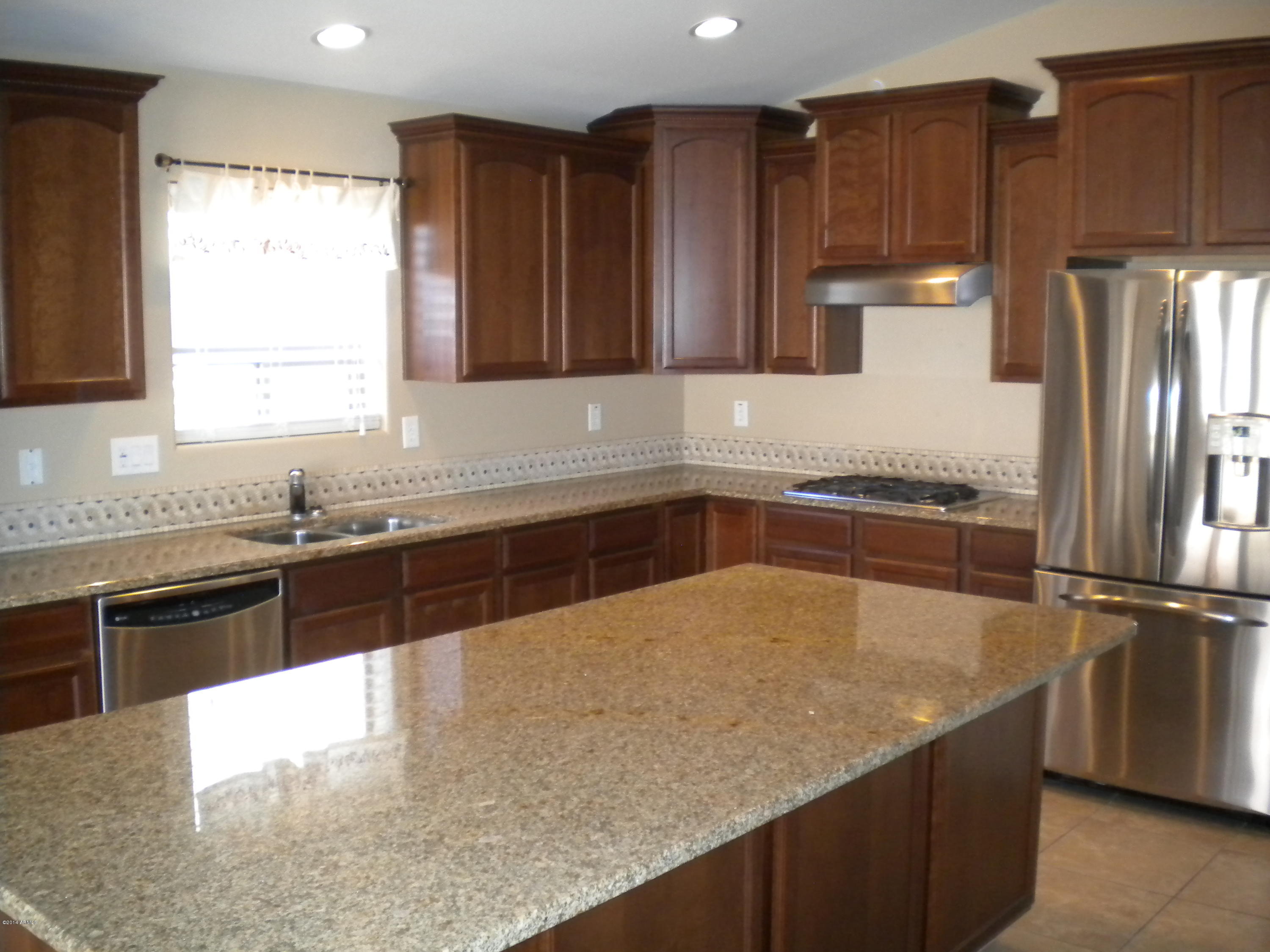 2518 East Ridge Creek Road Phoenix, AZ 85024 - Photo 5 of 30 DSCN2551