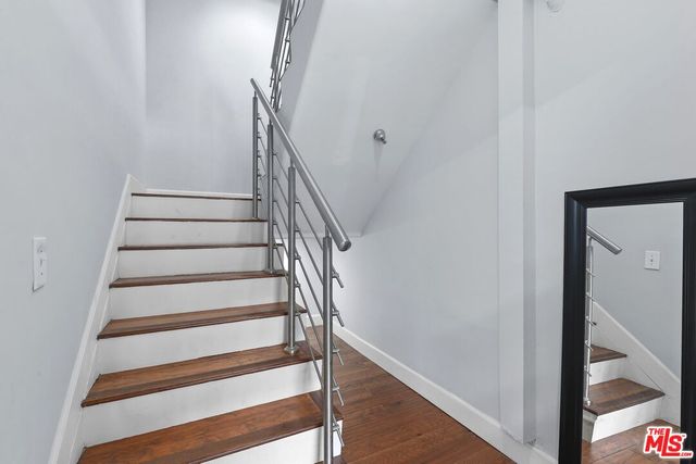 $1,173,800 | 11967 Nebraska Avenue, Unit 1, Los Angeles, CA 90025