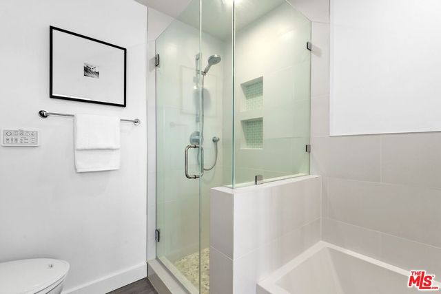 $1,173,800 | 11967 Nebraska Avenue, Unit 1, Los Angeles, CA 90025