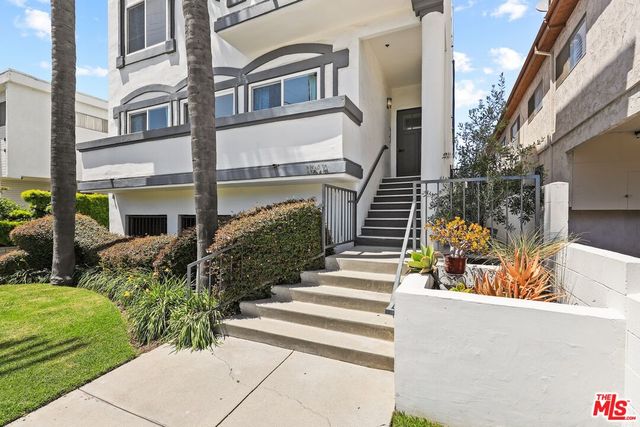 $1,173,800 | 11967 Nebraska Avenue, Unit 1, Los Angeles, CA 90025