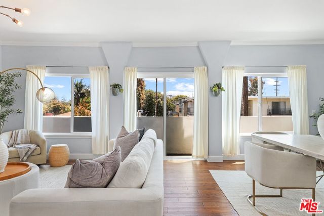 $1,173,800 | 11967 Nebraska Avenue, Unit 1, Los Angeles, CA 90025