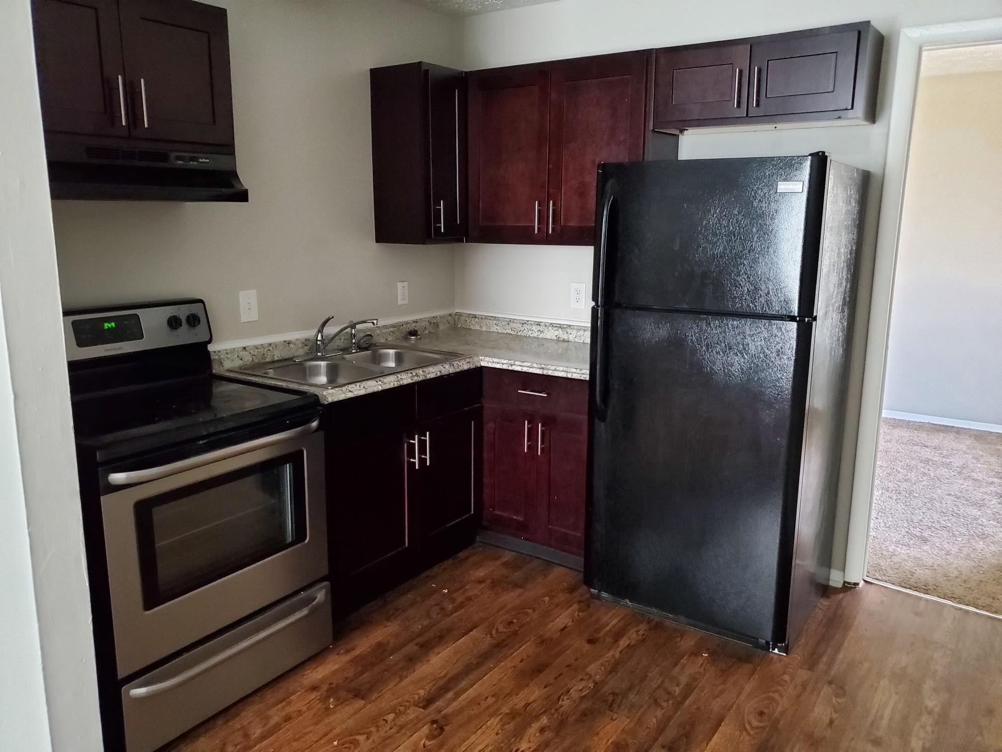 342 East Webster Street Madison, TN 37115 - Photo 2 of 10
