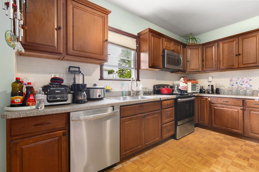 185 Spring Street Brockton, MA 02301 - Photo 10 of 21