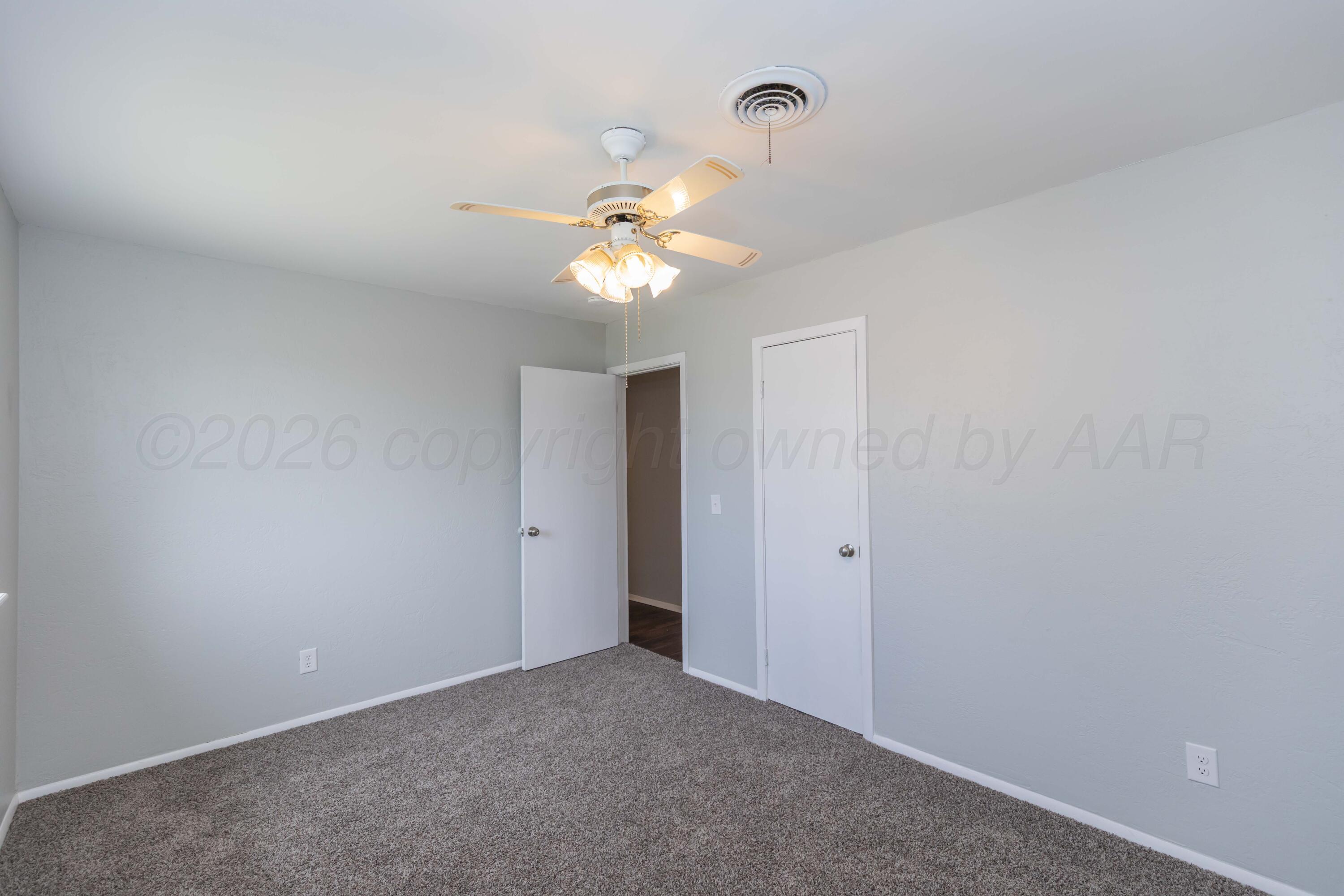 2710 Emory Drive Amarillo, TX 79110 - Photo 27 of 34 BEDROOM 3 VIEW 3