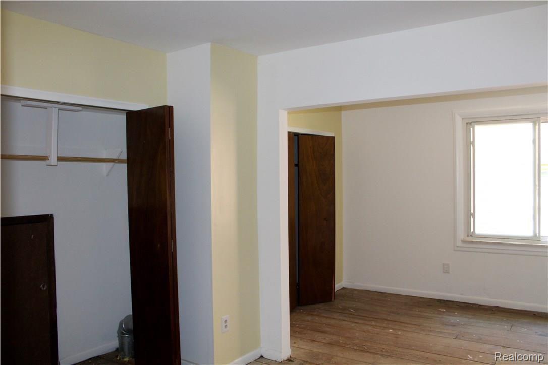 5759 Yorkshire Road Detroit, MI 48224 - Photo 22 of 29 img_0418.jpg