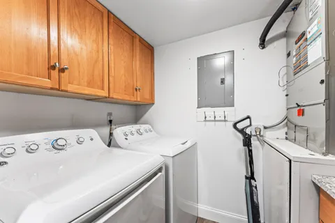 $225,000 | 508 Shady Pine Way, Unit D2, Greenacres, FL 33415