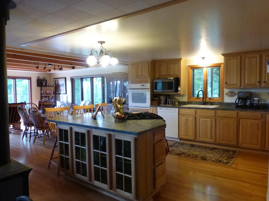 7651 Plank Road Bristol, VT 05443 - Photo 6 of 36