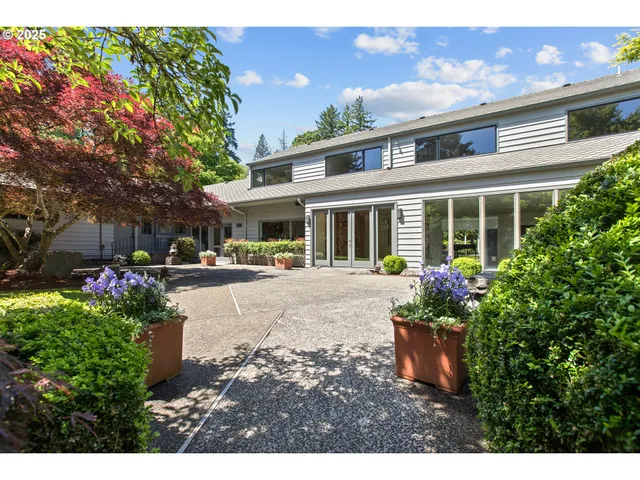 $3,695,000 | 1890 South Greenwood Road, Portland, OR 97219