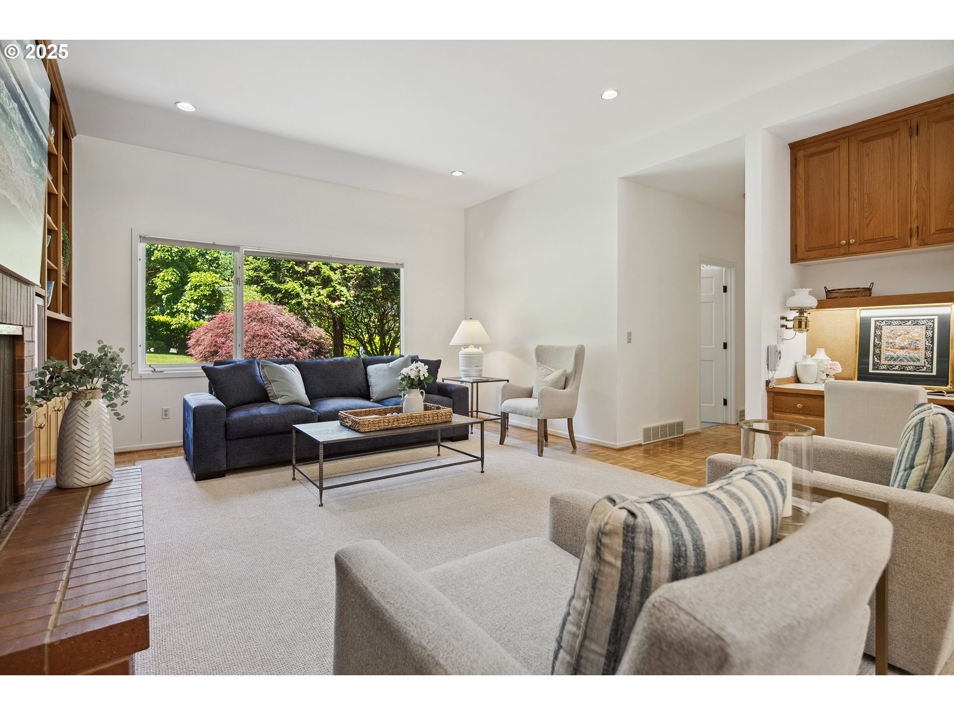 1890 South Greenwood Road Portland, OR 97219 - Photo 26 of 42