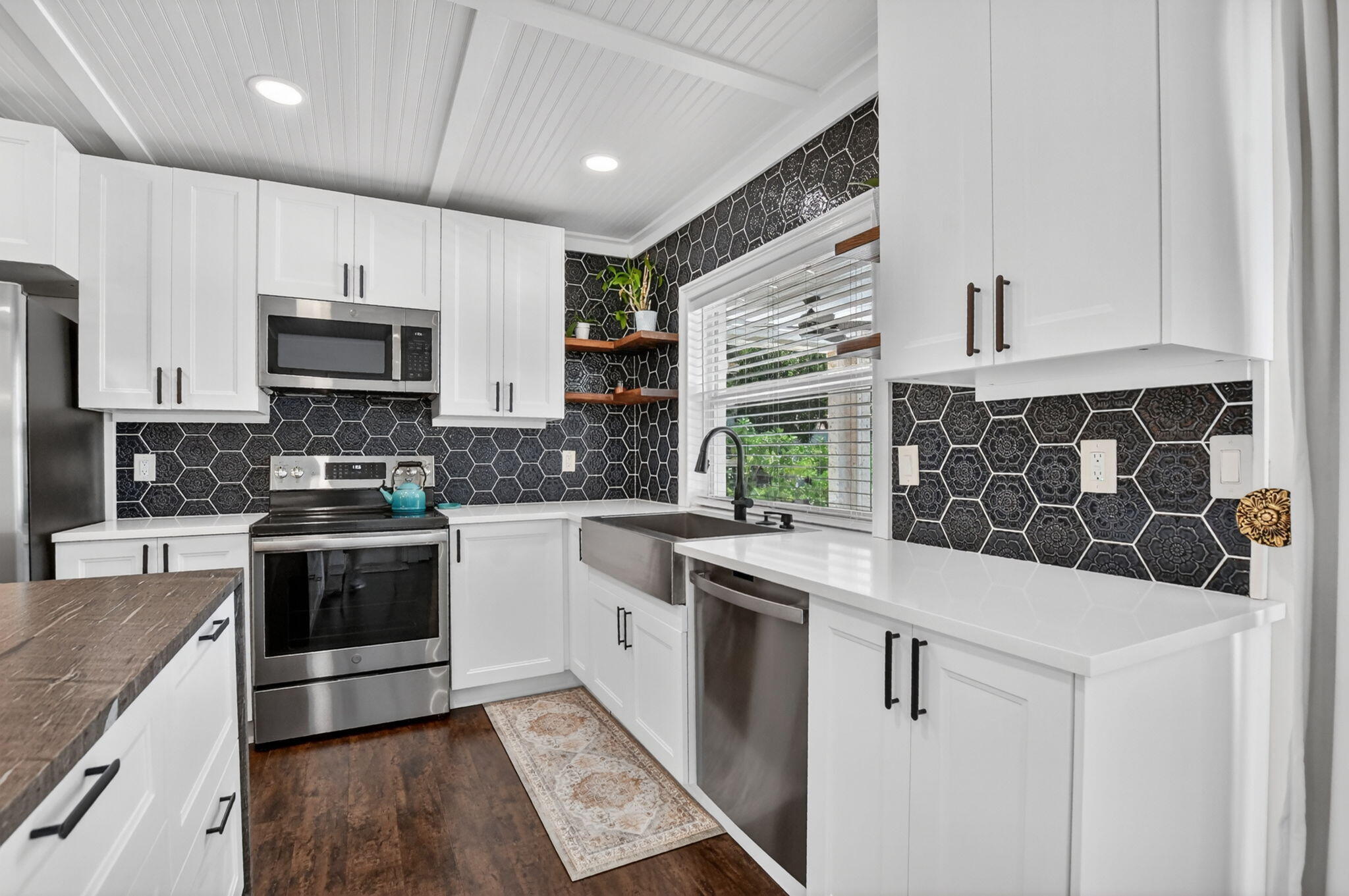 1207 Southwest 12th Avenue Boca Raton, FL 33486 - Photo 18 of 41 Kitchen Area