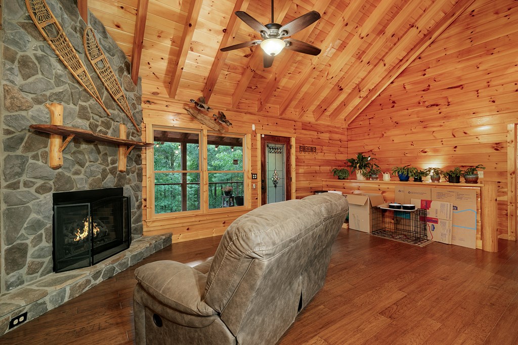 165 Hunter Ridge Ellijay, GA 30540 - Photo 14 of 46