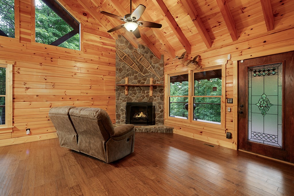 165 Hunter Ridge Ellijay, GA 30540 - Photo 15 of 46