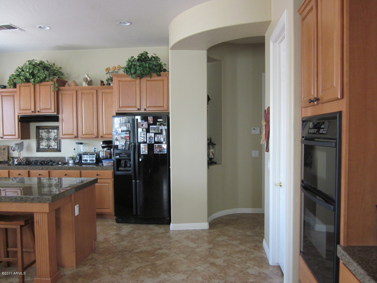 431 East Elgin Street Gilbert, AZ 85295 - Photo 15 of 34 Kitchen