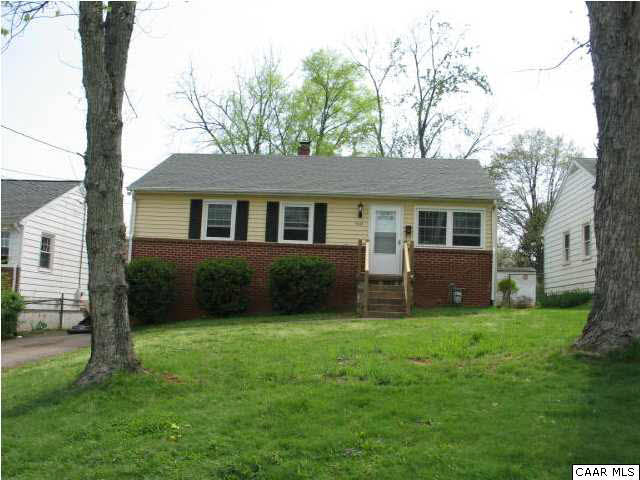 910 Rougemont Avenue Charlottesville, VA 22902 - Photo 1 of 21 Front of the Home