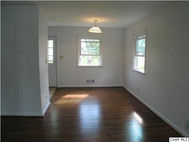 910 Rougemont Avenue Charlottesville, VA 22902 - Photo 11 of 21 The Dining Area