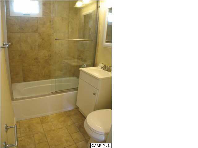 910 Rougemont Avenue Charlottesville, VA 22902 - Photo 15 of 21 Lovely Bath with tile surround and glassdoors
