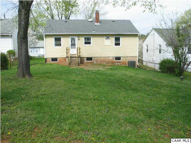 910 Rougemont Avenue Charlottesville, VA 22902 - Photo 7 of 21 Plenty of Room for Summer Fun Out Here