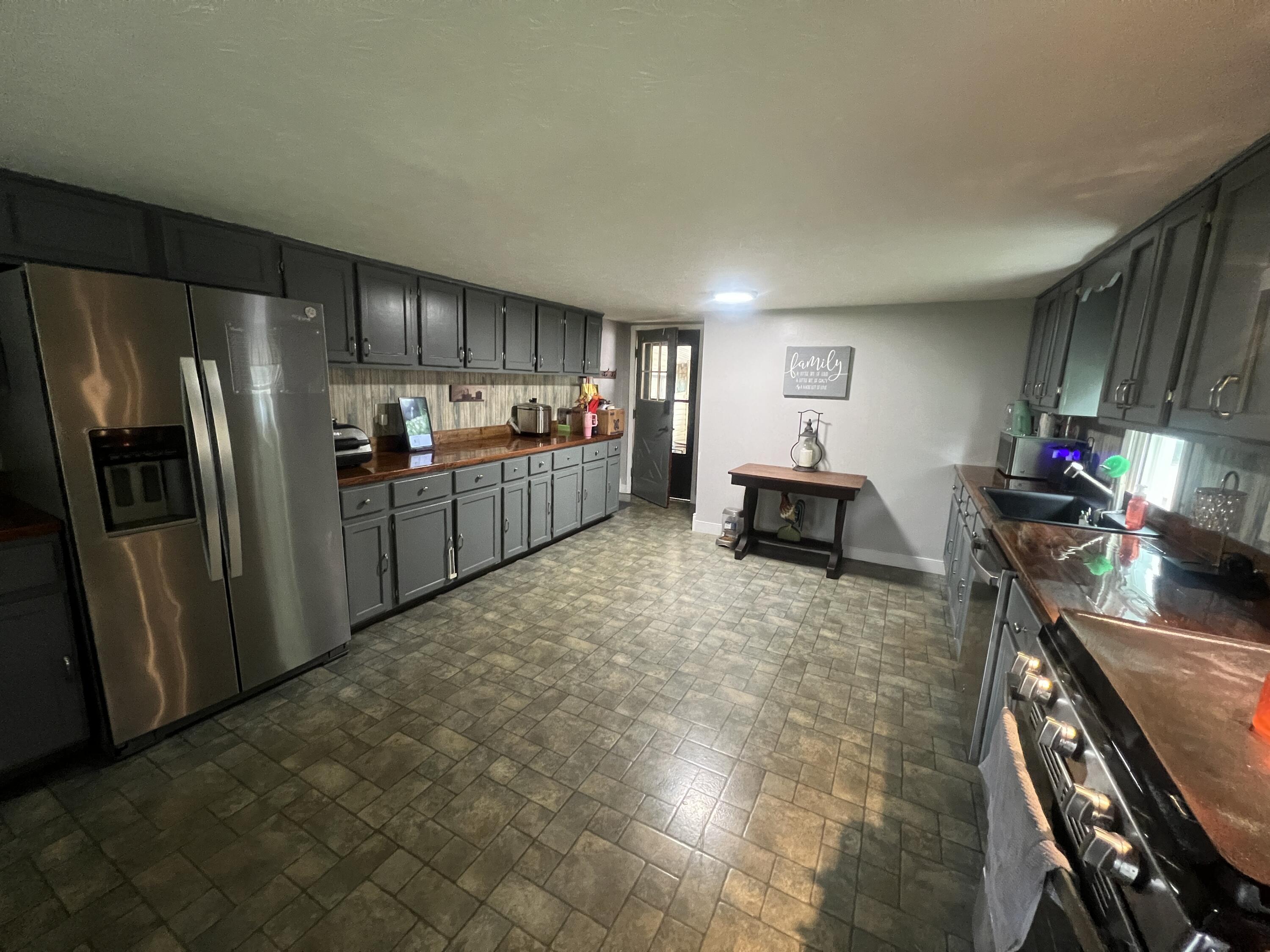 10044 Kaser Road Piqua, OH 45356 - Photo 14 of 84 Kitchen