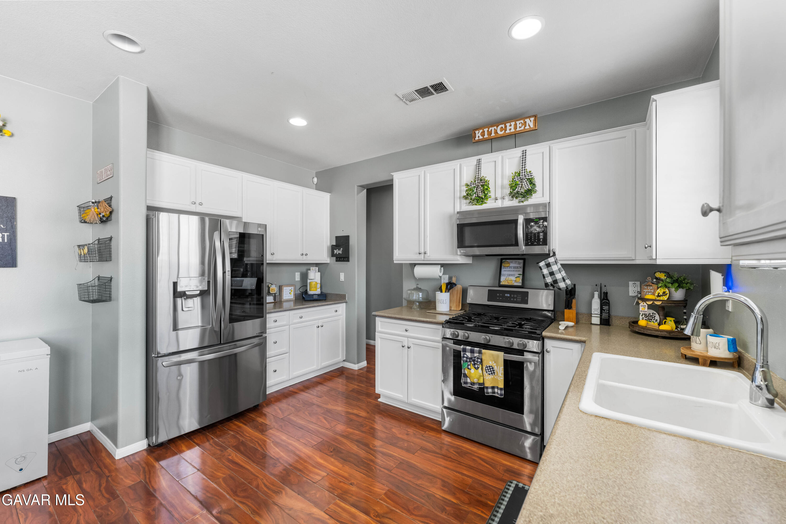 38227 Duval Court Palmdale, CA 93552 - Photo 16 of 50 Duval Ct-20