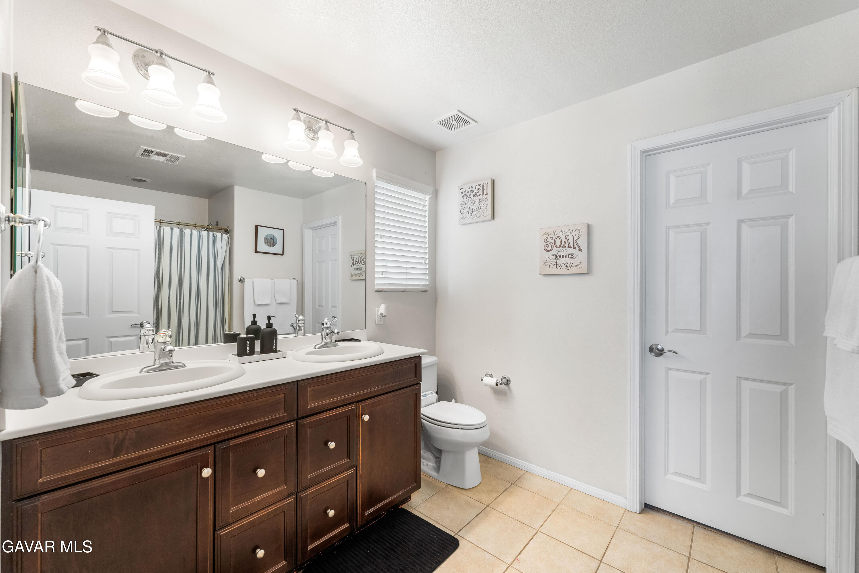 38227 Duval Court Palmdale, CA 93552 - Photo 25 of 50 Duval Ct-40