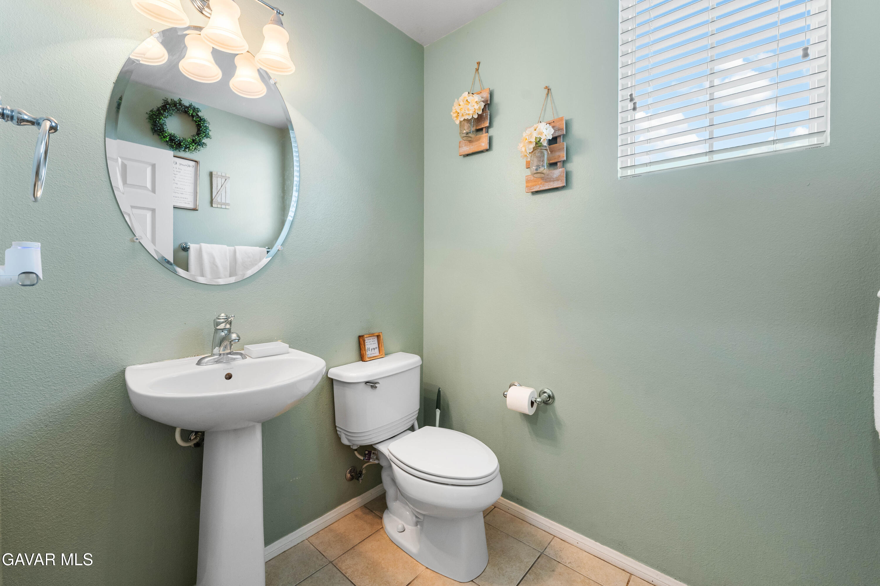 38227 Duval Court Palmdale, CA 93552 - Photo 10 of 50 Duval Ct-25