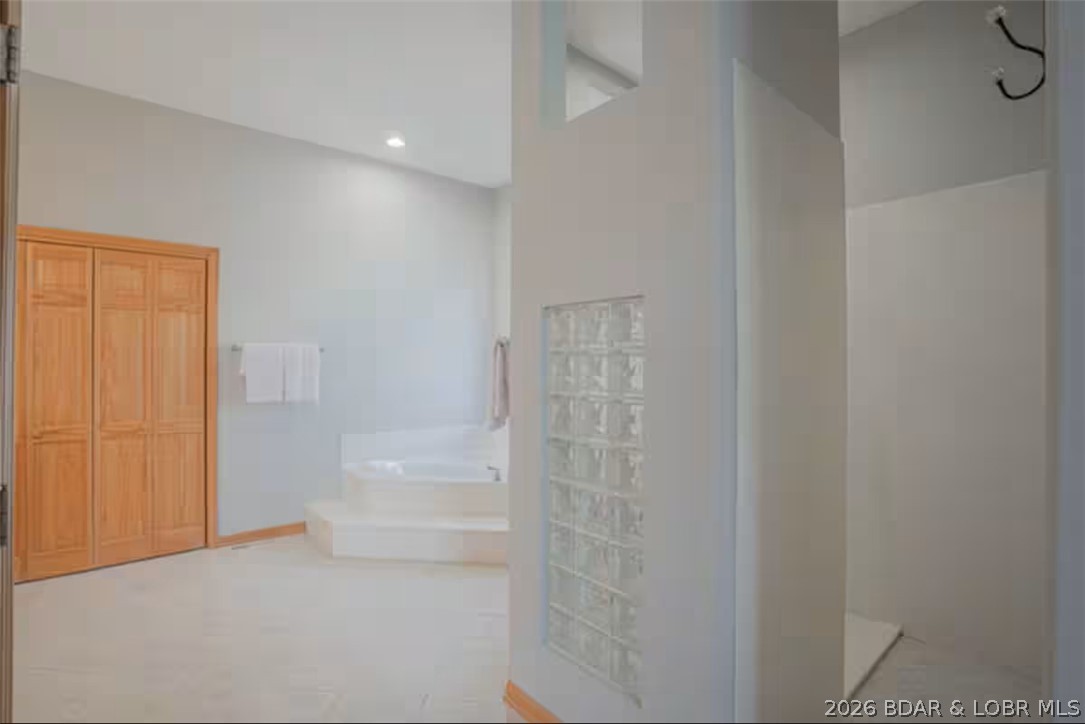 575 Graceland Point Climax Springs, MO 65324 - Photo 25 of 59 Master Walk-in Shower