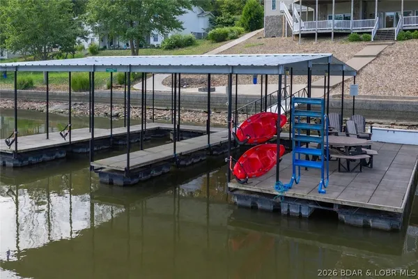 $1,350,000 | 575 Graceland Point, Climax Springs, MO 65324