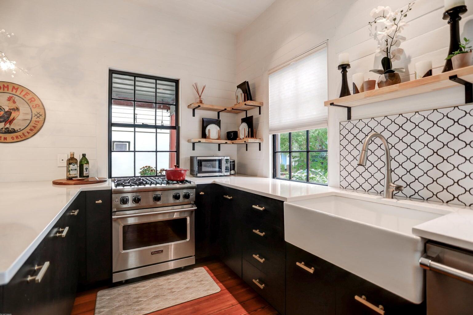 266 Ashley Avenue Charleston, SC 29403 - Photo 6 of 7 20230107161852950984000000-o