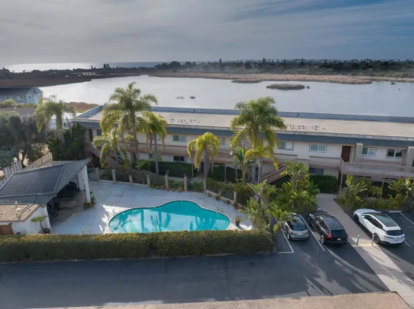 $4,500 | 2475 Jefferson, Unit 103, Carlsbad, CA 92008