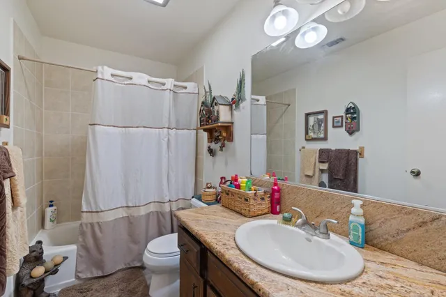 $459,900 | 2724 Monocott Drive, Madera, CA 93637