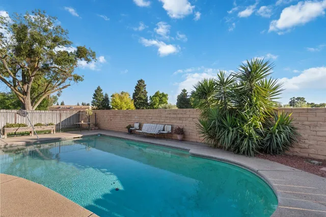 $459,900 | 2724 Monocott Drive, Madera, CA 93637