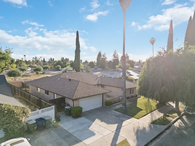 $459,900 | 2724 Monocott Drive, Madera, CA 93637